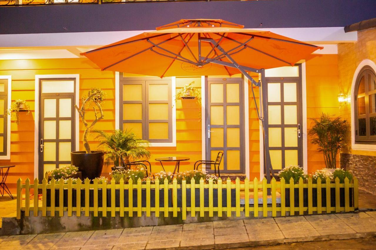 Steed Hotel Da Lat Buitenkant foto